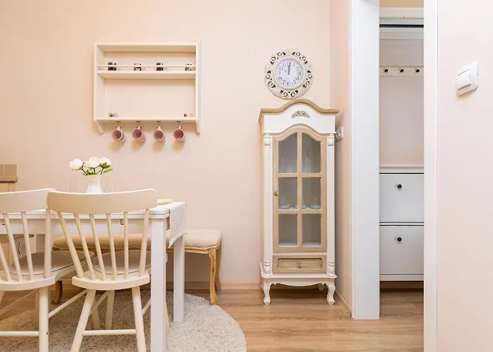 Lejlighed Bright & Cozy 1bd Flat With A Terrace And Parking By Flat Mаnager